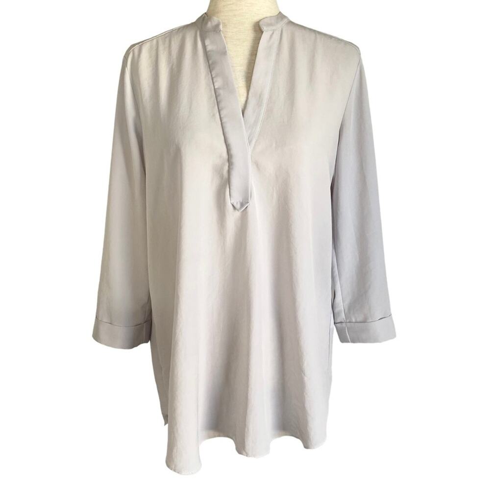 RIVER ISLAND Light Gray V Neck High Low Tunic Blouse Size 8 Business Casual Chic